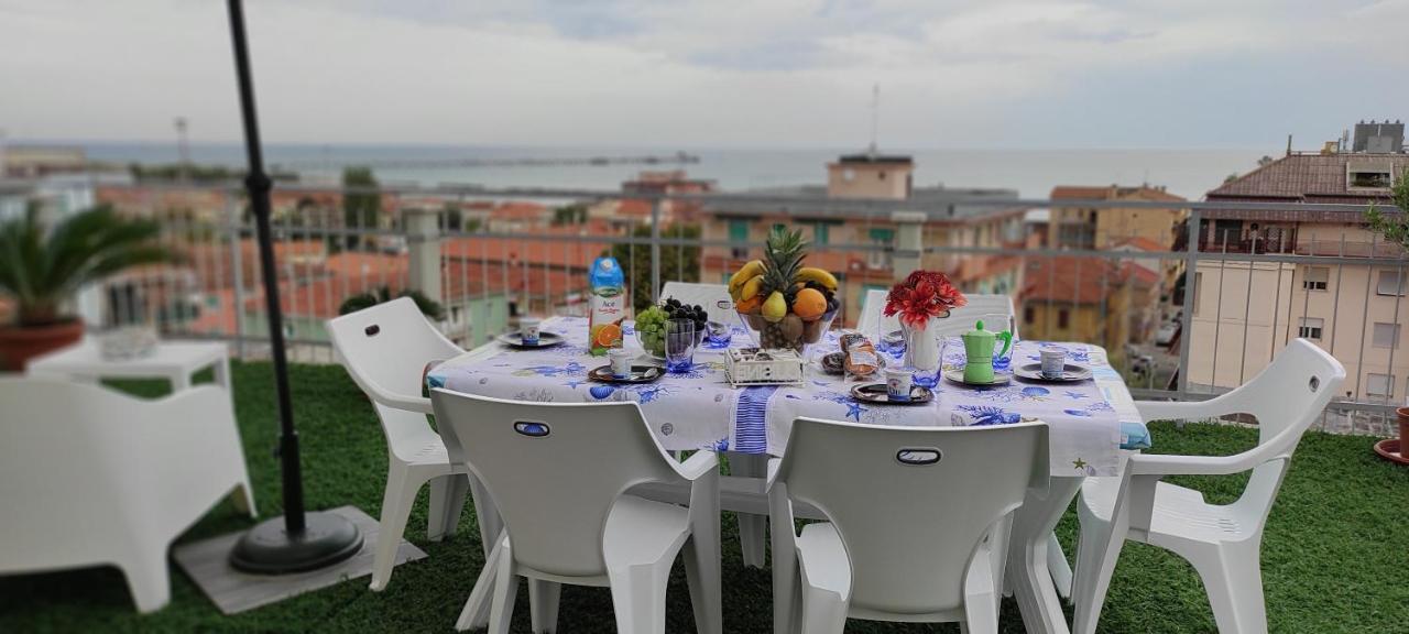 Appartement La Terrazza à Falconara Marittima Extérieur photo