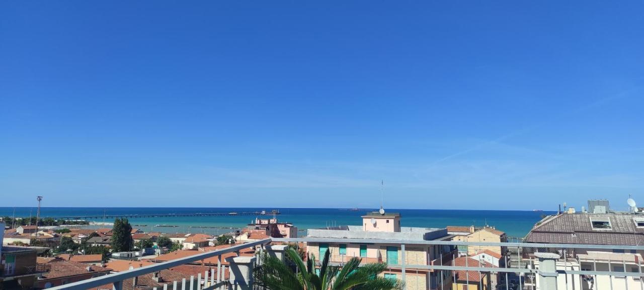 Appartement La Terrazza à Falconara Marittima Extérieur photo